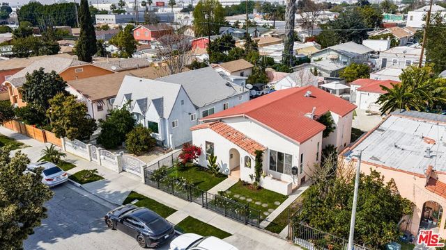 1235 E 74th Street, Los Angeles, CA 90001