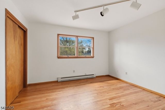 8 Bogert Rd, Montville Twp., NJ 07058