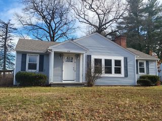 665 Parker St, Springfield, MA 01129