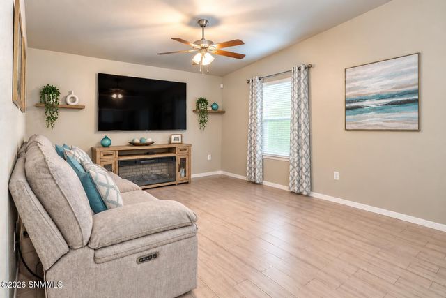 5926 Beechwood Street, Santa Teresa, NM 88008