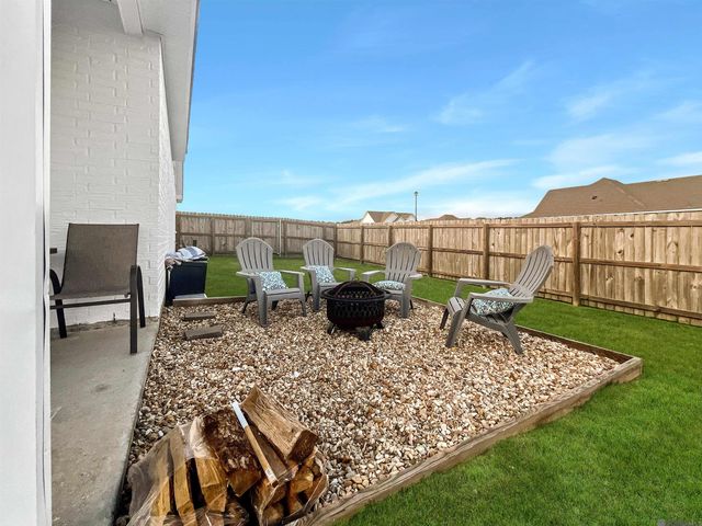 12772 Silverbell Ave, Denham Springs, LA 70726