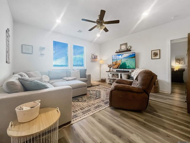 12772 Silverbell Ave, Denham Springs, LA 70726