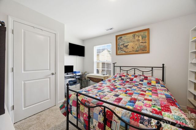 1706 Gaston Mountain Drive, Dallas, NC 28034