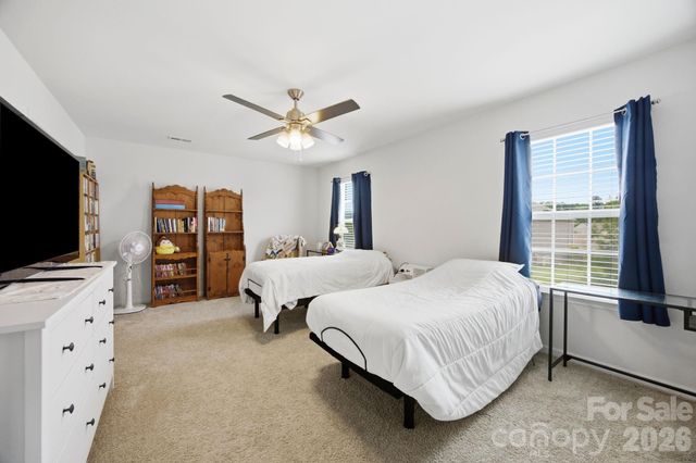 1706 Gaston Mountain Drive, Dallas, NC 28034