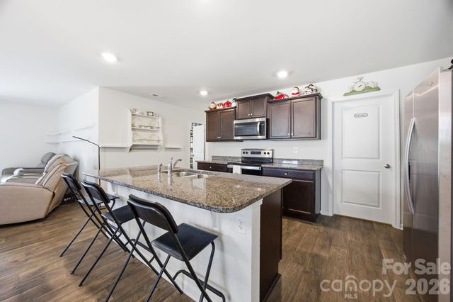 1706 Gaston Mountain Drive, Dallas, NC 28034