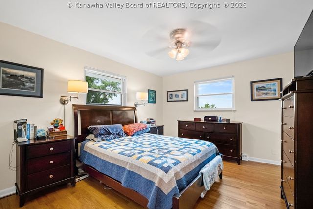 1520 Knob Road, Charleston, WV 25314