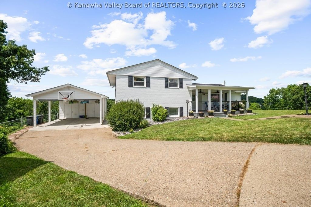 1520 Knob Road, Charleston, WV 25314