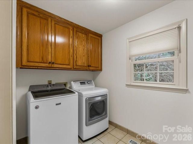 112 Parkland Street, Morganton, NC 28655