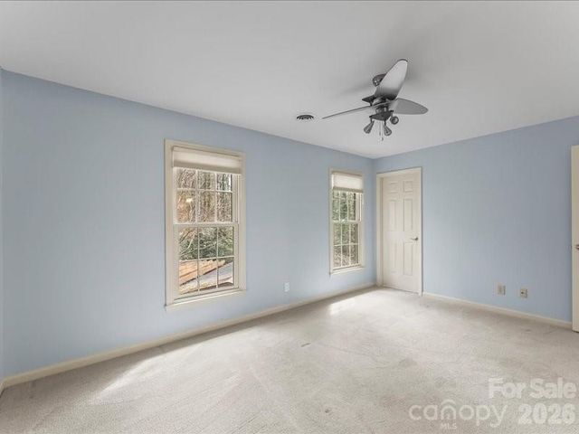 112 Parkland Street, Morganton, NC 28655