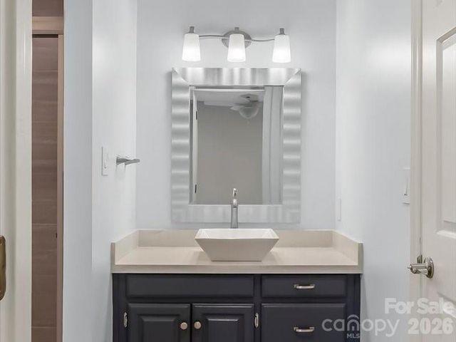 112 Parkland Street, Morganton, NC 28655