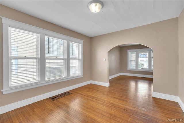 31 Hughes Avenue, Buffalo, NY 14208