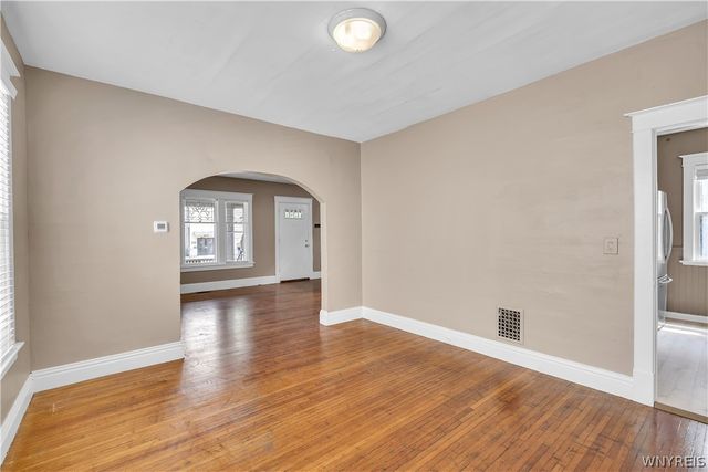 31 Hughes Avenue, Buffalo, NY 14208