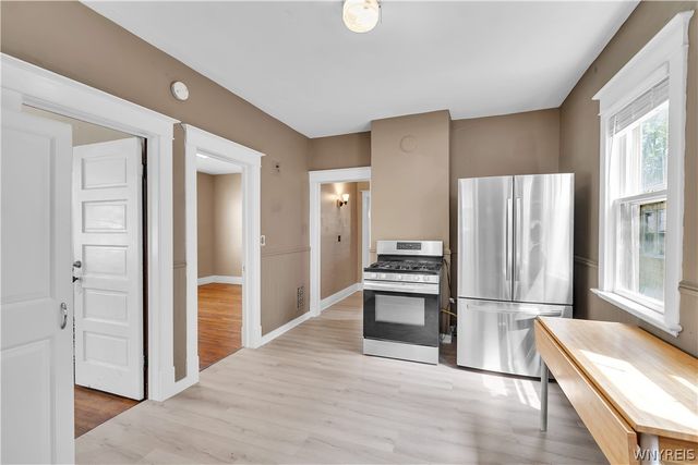 31 Hughes Avenue, Buffalo, NY 14208