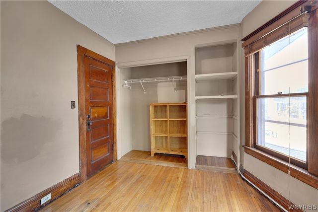 31 Hughes Avenue, Buffalo, NY 14208