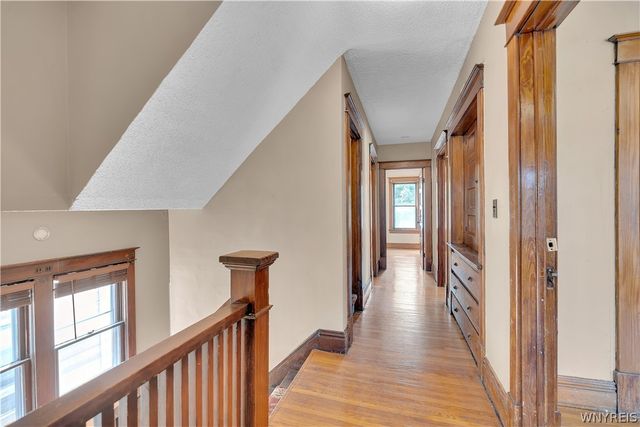 31 Hughes Avenue, Buffalo, NY 14208
