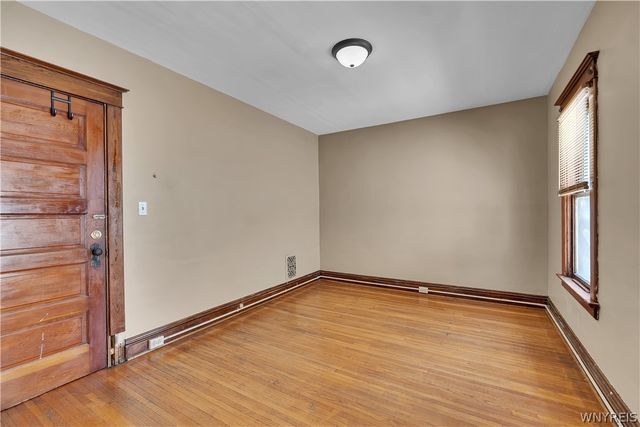 31 Hughes Avenue, Buffalo, NY 14208