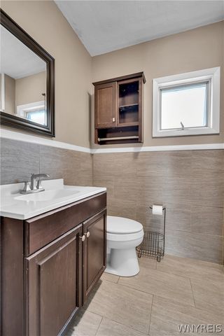 31 Hughes Avenue, Buffalo, NY 14208