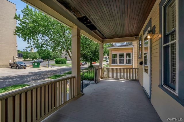 31 Hughes Avenue, Buffalo, NY 14208