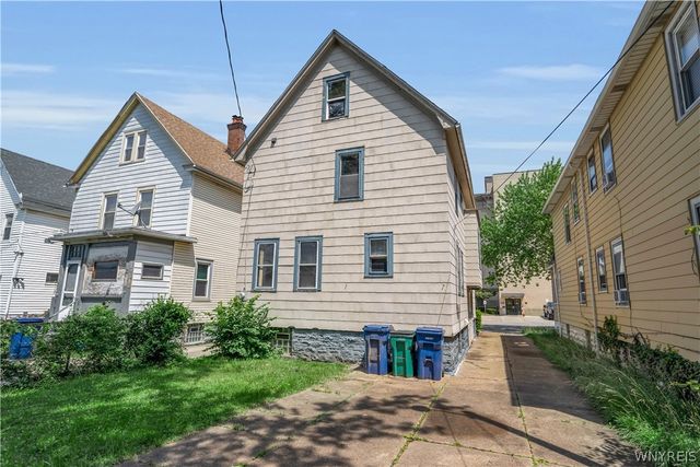 31 Hughes Avenue, Buffalo, NY 14208