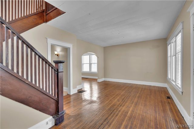 31 Hughes Avenue, Buffalo, NY 14208