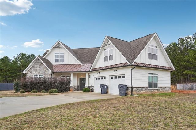 120 Gadson Drive, Fayetteville, GA 30214