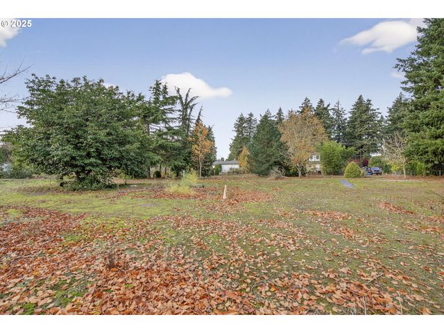 1830 Ne 132ND Ave, Portland, OR 97230