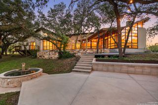 5620 Mount Helen, San Antonio, TX 78251