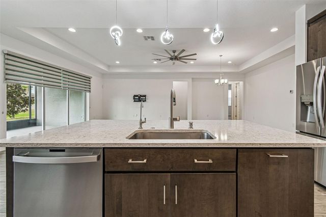 10752 GREEN HARVEST DRIVE, Riverview, FL 33578