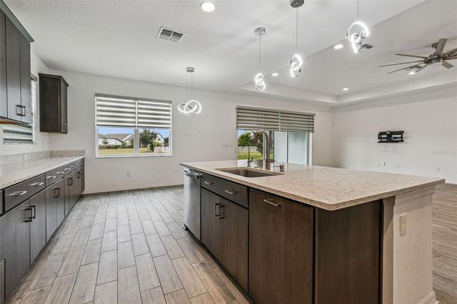 10752 GREEN HARVEST DRIVE, Riverview, FL 33578