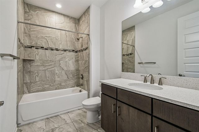 10752 GREEN HARVEST DRIVE, Riverview, FL 33578