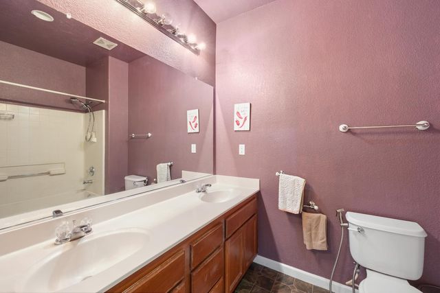 10311 Pedra Do Sol Way, Elk Grove, CA 95757