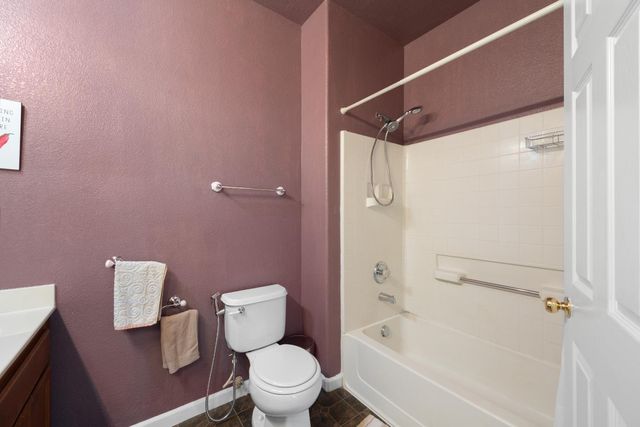 10311 Pedra Do Sol Way, Elk Grove, CA 95757