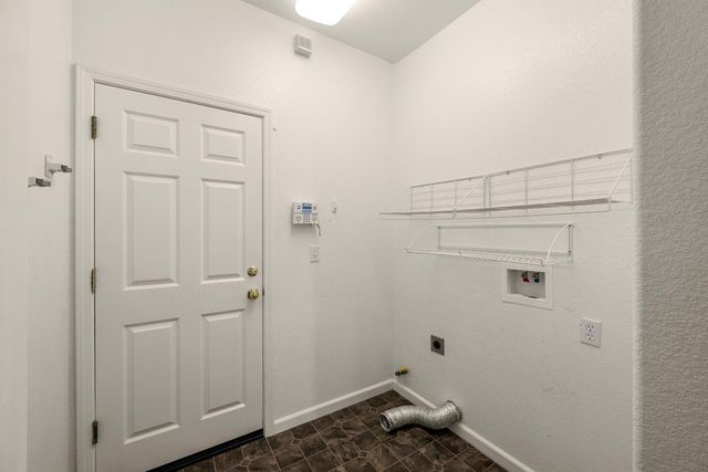 10311 Pedra Do Sol Way, Elk Grove, CA 95757