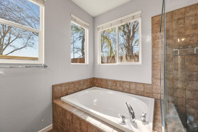 10311 Pedra Do Sol Way, Elk Grove, CA 95757