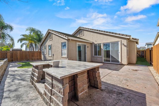 10311 Pedra Do Sol Way, Elk Grove, CA 95757