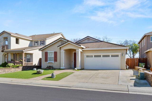 10311 Pedra Do Sol Way, Elk Grove, CA 95757