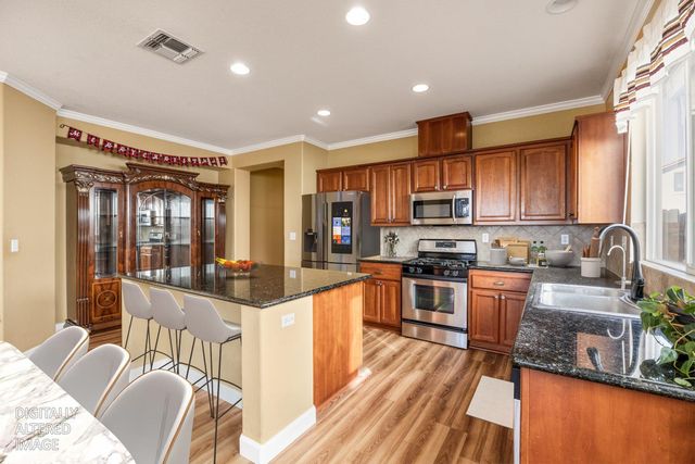 10311 Pedra Do Sol Way, Elk Grove, CA 95757