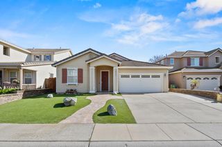 10311 Pedra Do Sol Way, Elk Grove, CA 95757