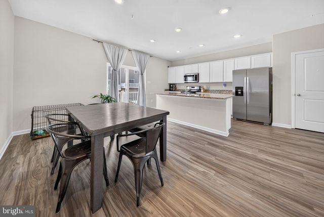1204 DAPHNE WAY, Frederick, MD 21702