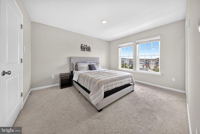 1204 DAPHNE WAY, Frederick, MD 21702