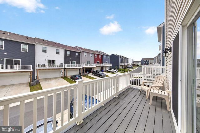 1204 DAPHNE WAY, Frederick, MD 21702