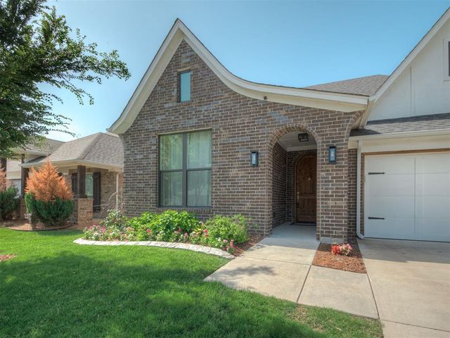 2400 NW 179th Terrace, Edmond, OK 73012