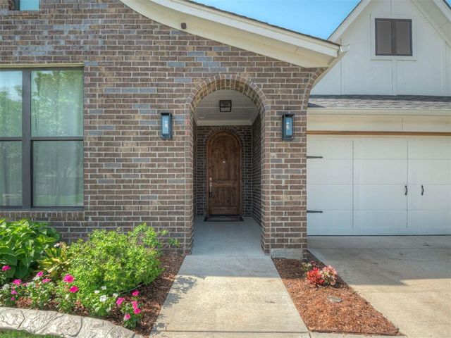 2400 NW 179th Terrace, Edmond, OK 73012