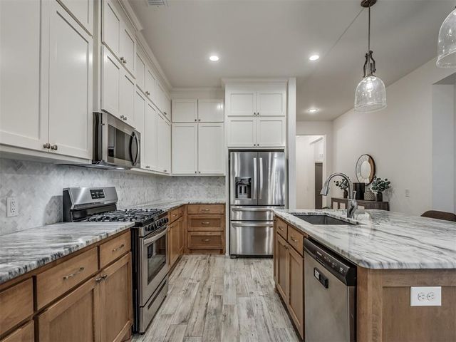 2400 NW 179th Terrace, Edmond, OK 73012