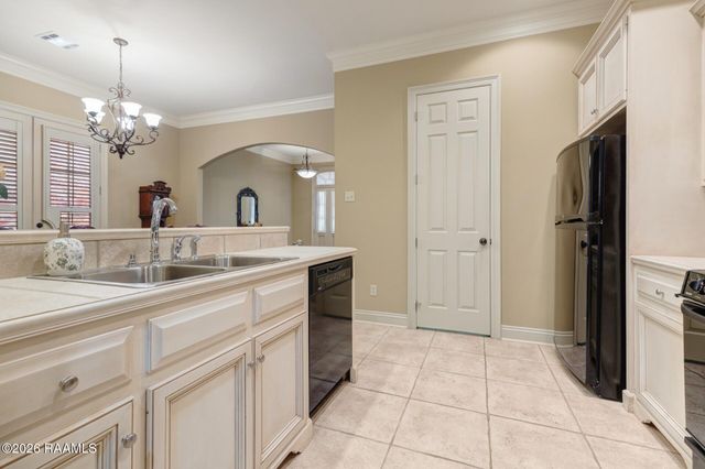 208 Elysian Fields Drive, Lafayette, LA 70508