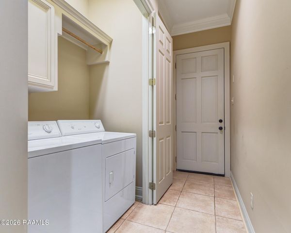 208 Elysian Fields Drive, Lafayette, LA 70508