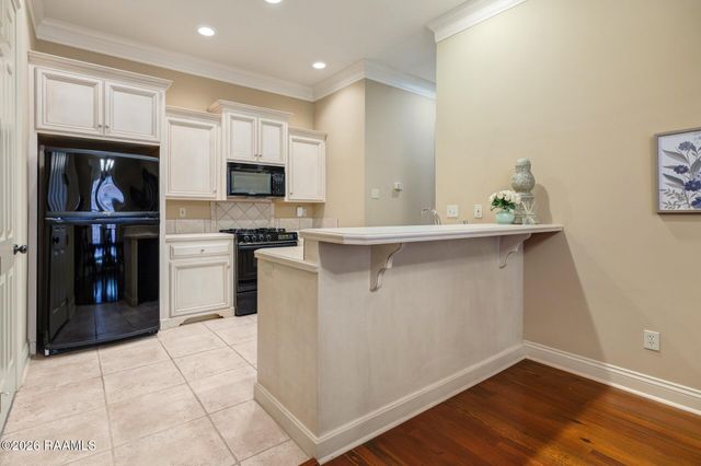 208 Elysian Fields Drive, Lafayette, LA 70508