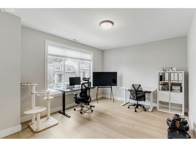 2818 Nw 114TH Ter, Portland, OR 97229