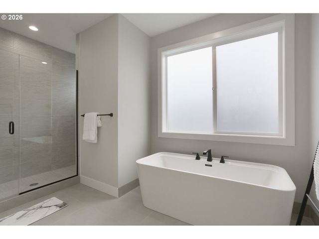 2818 Nw 114TH Ter, Portland, OR 97229