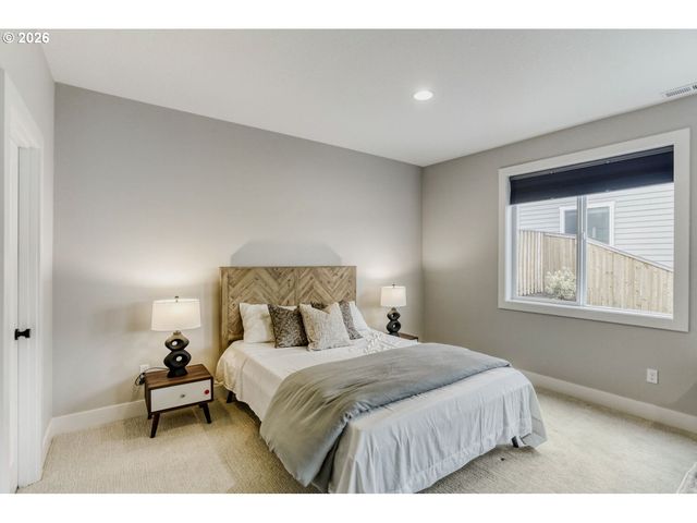 2818 Nw 114TH Ter, Portland, OR 97229